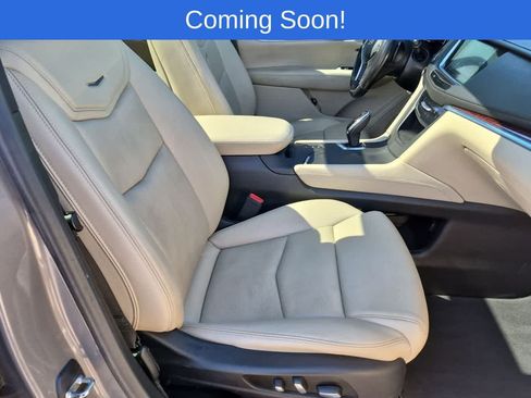 Used 2018 Cadillac XT5 Premium Luxury AWD/4WD image 23
