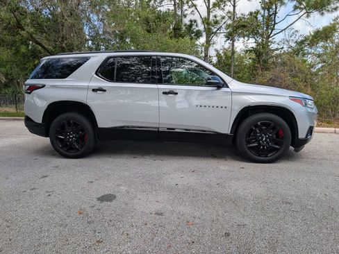 Used 2021 Chevrolet Traverse Premier w/ Redline Edition image 10