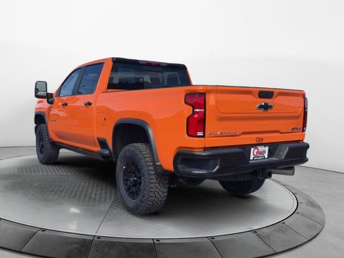 New 2026 Chevrolet Silverado 2500 ZR2 AWD/4WD image 3