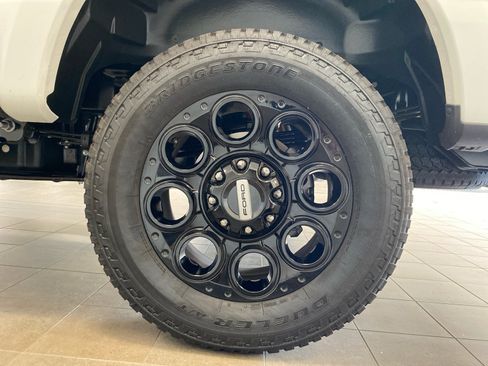 New 2026 Ford F350 Lariat w/ Black Appearance Package AWD/4WD image 25