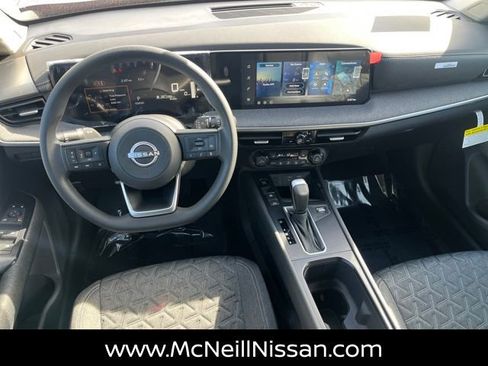 New 2026 Nissan Kicks SV image 14