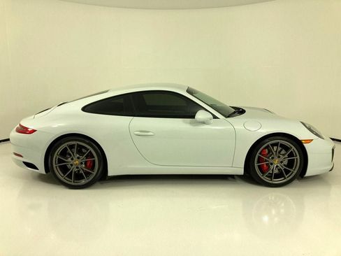 Certified 2018 Porsche 911 Carrera S image 31