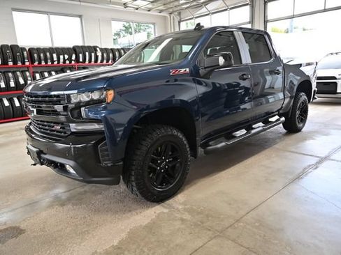 Used 2020 Chevrolet Silverado 1500 LT Trail Boss AWD/4WD image 9