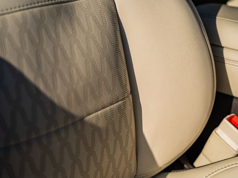 Used 2022 Lincoln Navigator Black Label image 17