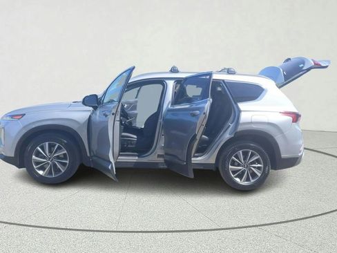 Used 2020 Hyundai Santa Fe SEL w/ Convenience Package FWD image 11