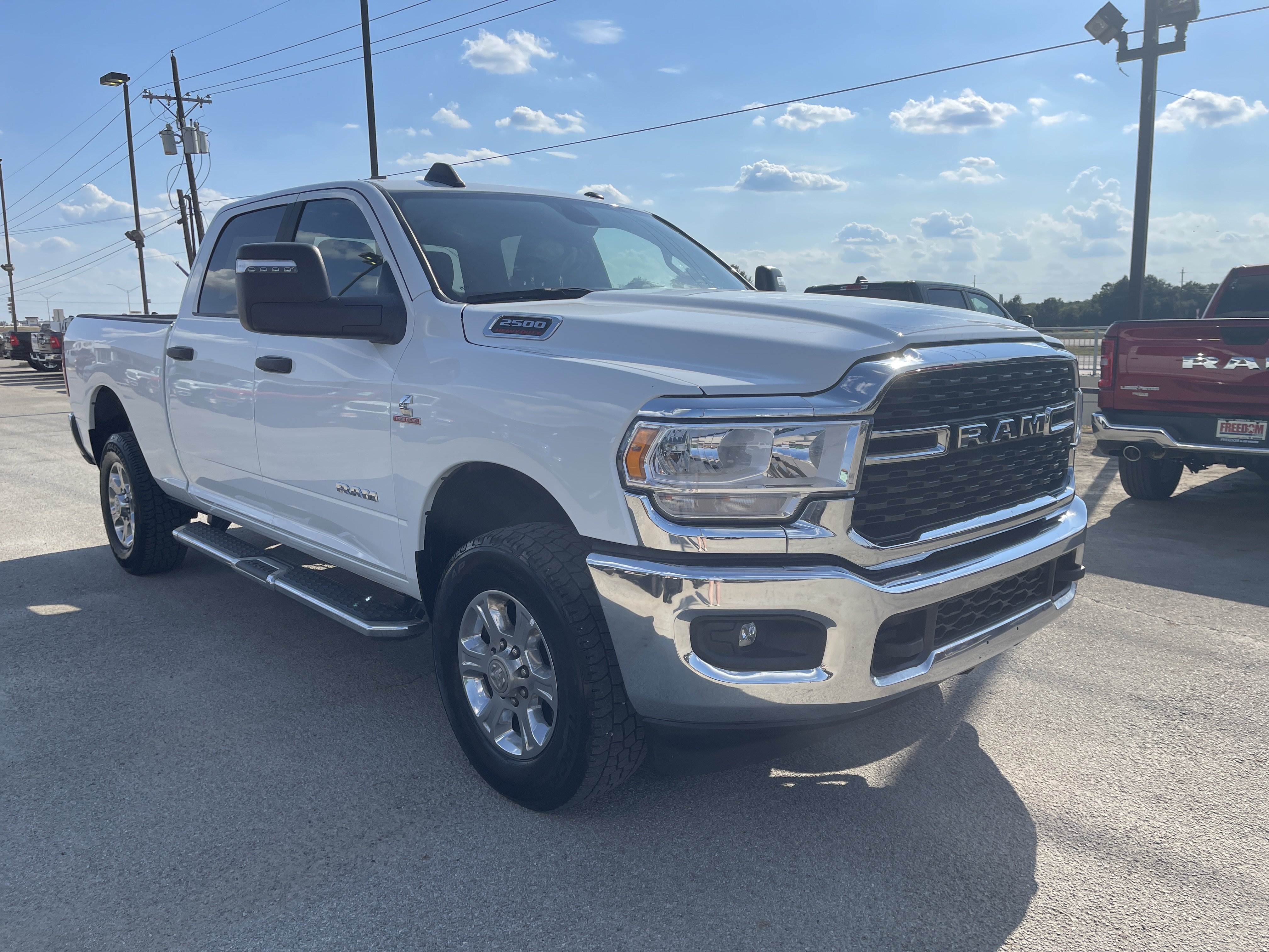 Used 2024 RAM 2500 Big Horn AWD/4WD image 2