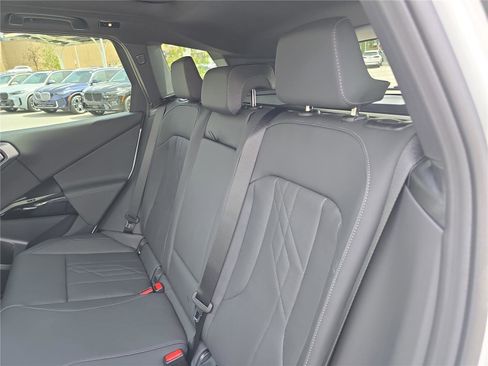 New 2026 BMW X3 xDrive30 w/ Premium Package AWD/4WD image 15