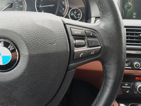 Used 2014 BMW 528i xDrive Sedan image 22