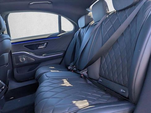 New 2026 Mercedes-Benz S 580 4MATIC Sedan image 17