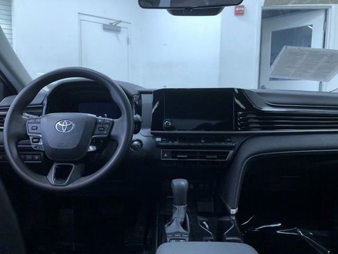 Certified 2025 Toyota Camry LE image 18