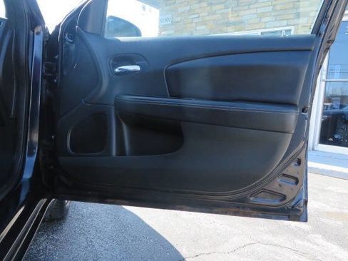 Used 2012 Chrysler 200 Limited w/ Sun/Sound Group image 38