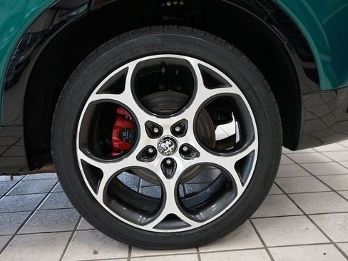 Used 2024 Alfa Romeo Tonale Veloce AWD/4WD image 62