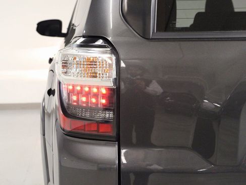 Used 2019 Toyota 4Runner Limited image 11