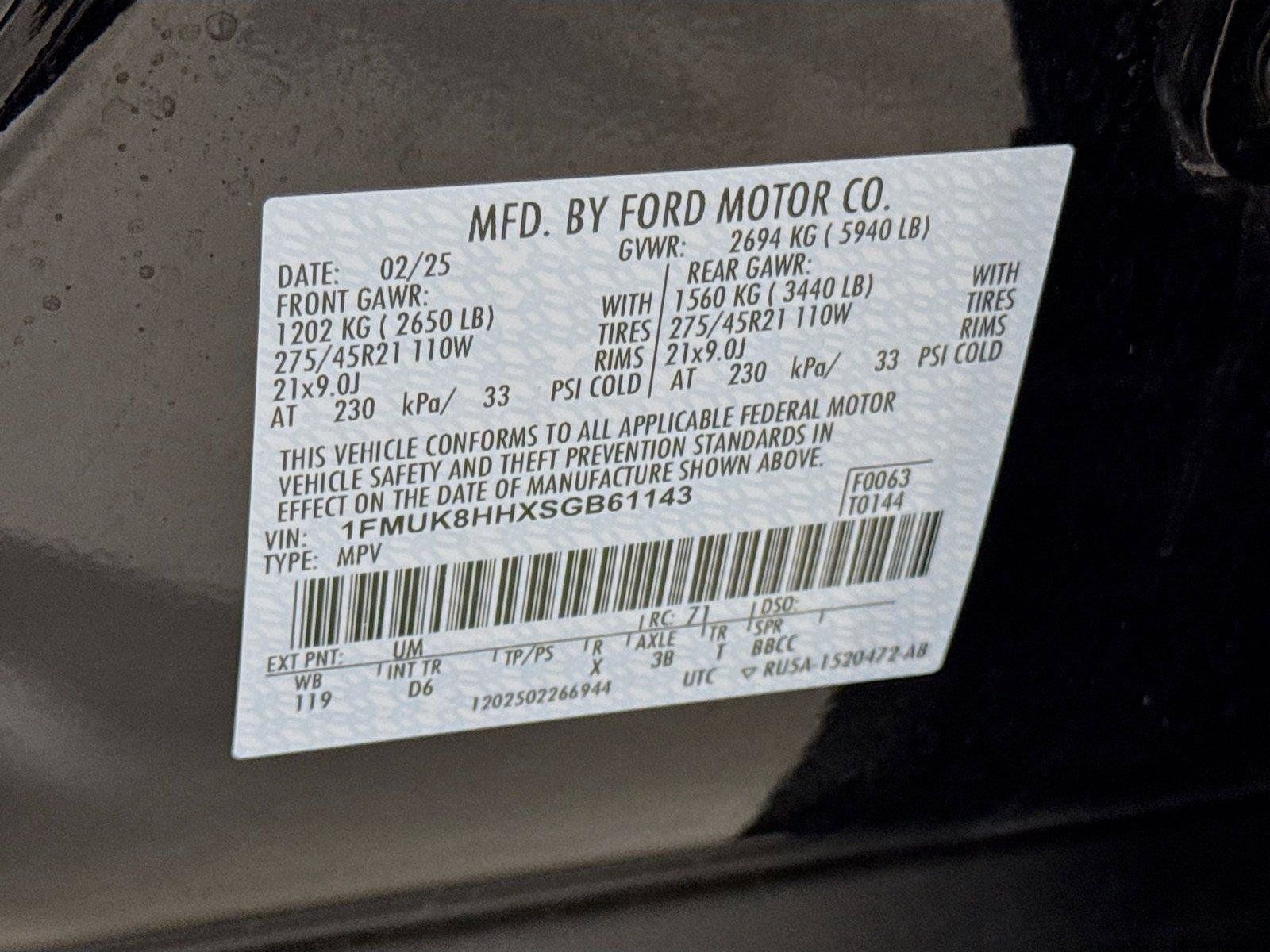 Used 2025 Ford Explorer Platinum w/ LUX Leather Package AWD/4WD image 33