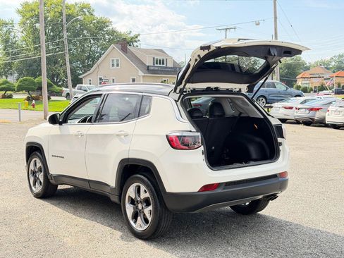 Used 2018 Jeep Compass Limited AWD/4WD image 32