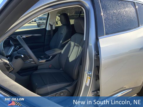 New 2025 Buick Envision Preferred image 9