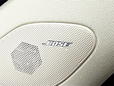 Used 2015 Cadillac SRX Luxury image 21