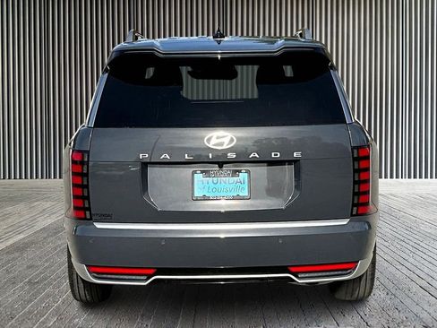 New 2026 Hyundai Palisade Calligraphy FWD image 4