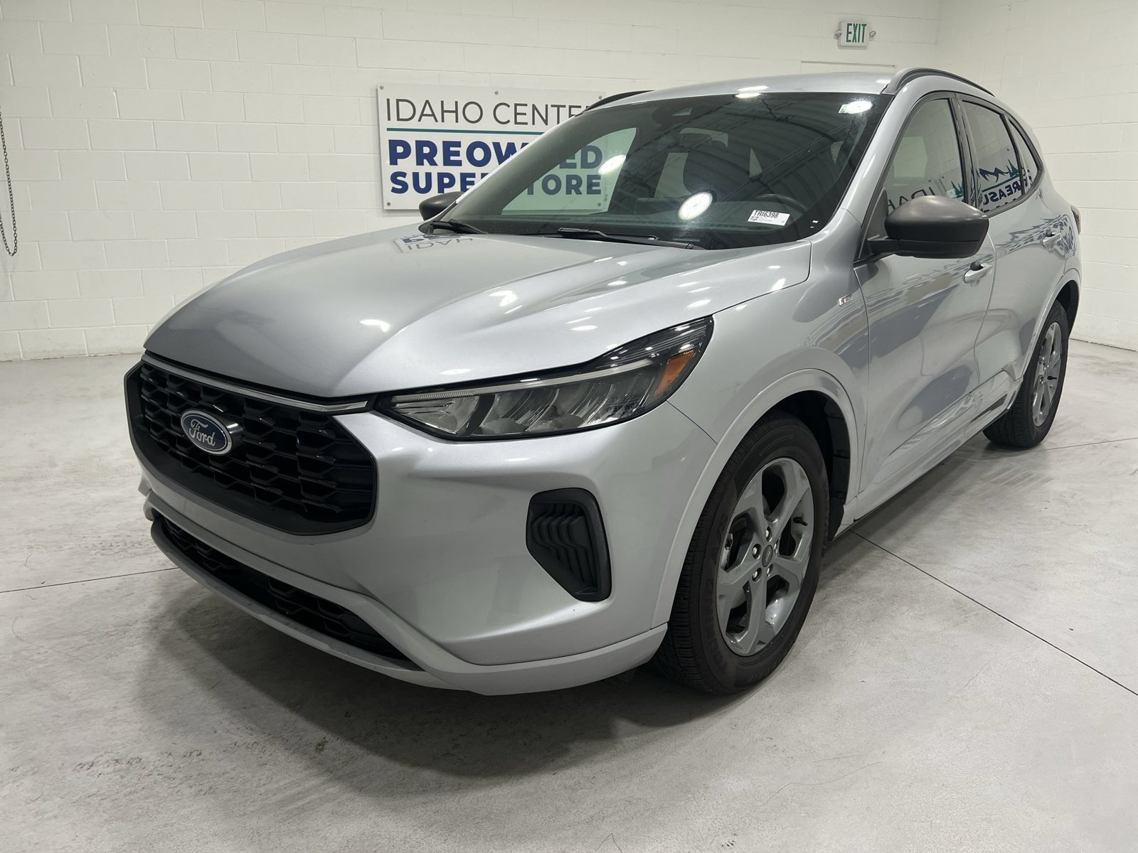 Used 2024 Ford Escape ST-Line FWD image 4