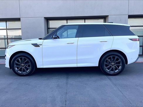 Used 2024 Land Rover Range Rover Sport Dynamic SE AWD/4WD image 2
