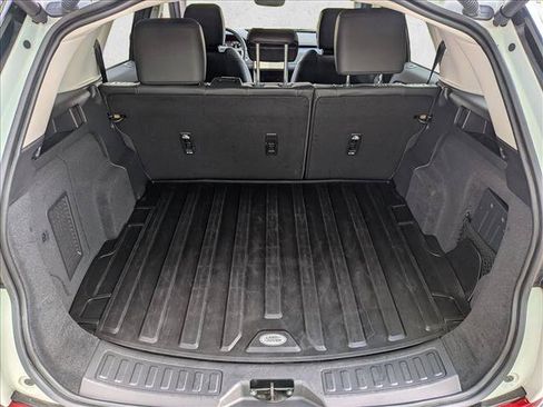 Certified 2025 Land Rover Discovery Sport S AWD/4WD image 6