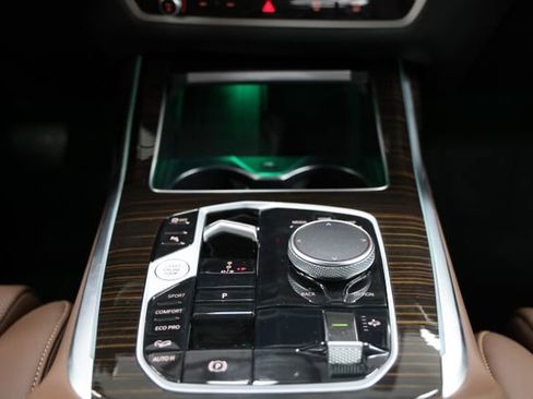 Used 2026 BMW X7 xDrive40i image 23