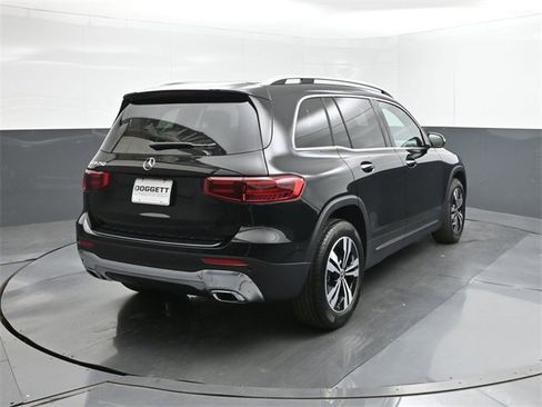 New 2026 Mercedes-Benz GLB 250 image 11