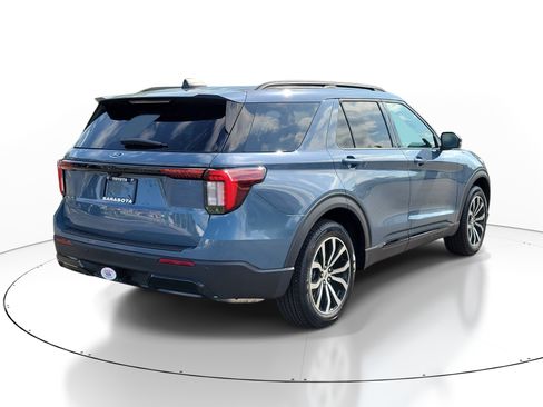 Used 2026 Ford Explorer ST-Line RWD image 6