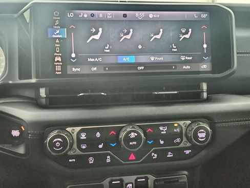New 2026 Jeep Wrangler Unlimited Sahara AWD/4WD image 27