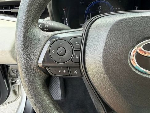 Used 2026 Toyota Corolla LE FWD image 14