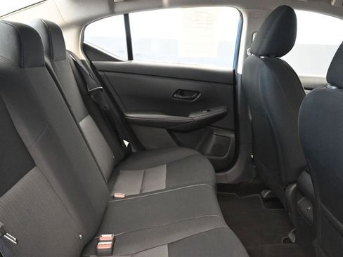 Used 2025 Nissan Sentra SV FWD image 13