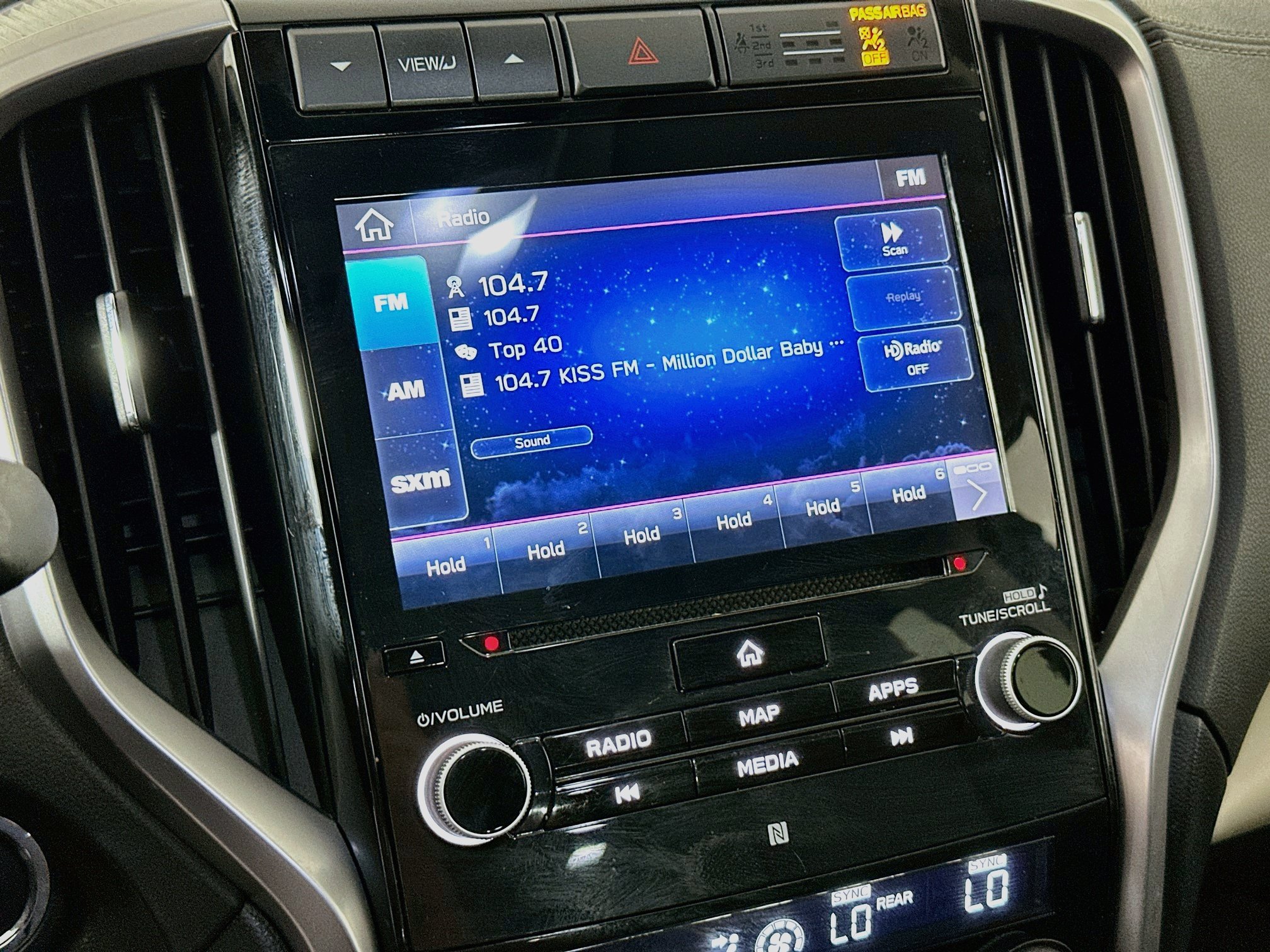 Used 2022 Subaru Ascent Touring AWD/4WD image 21