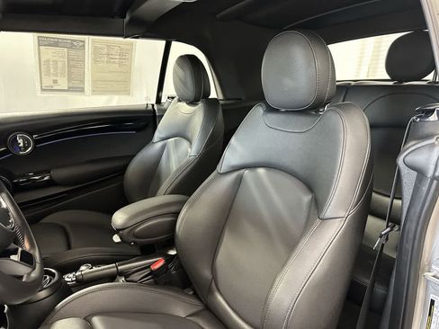 Used 2024 MINI Cooper S image 11