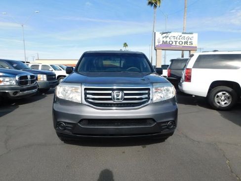 Used 2014 Honda Pilot LX image 2