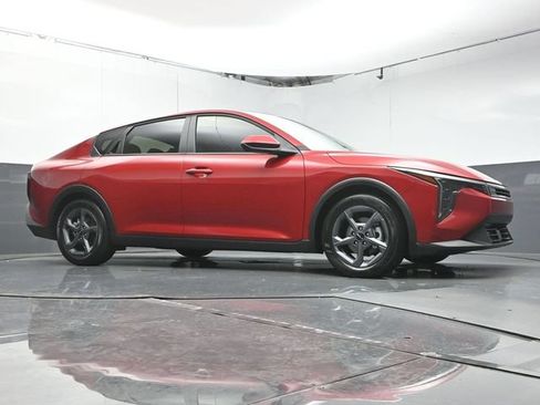 Used 2025 Kia K4 FWD image 30