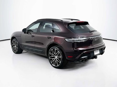 Certified 2026 Porsche Macan AWD/4WD image 3