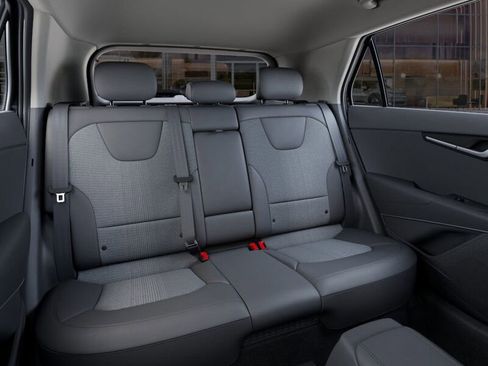 New 2025 Kia Niro EX image 17