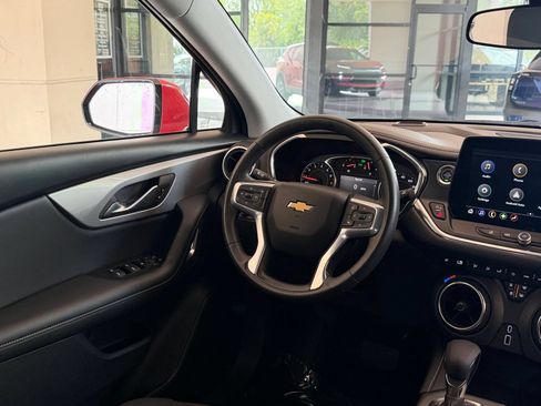 Used 2025 Chevrolet Blazer LT FWD image 29