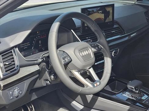 Certified 2025 Audi SQ5 Premium Plus w/ Premium Plus Package image 3