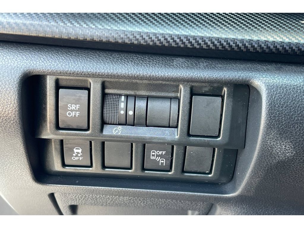 Used 2019 Subaru Crosstrek 2.0i Premium w/ Eyesight System AWD/4WD image 41