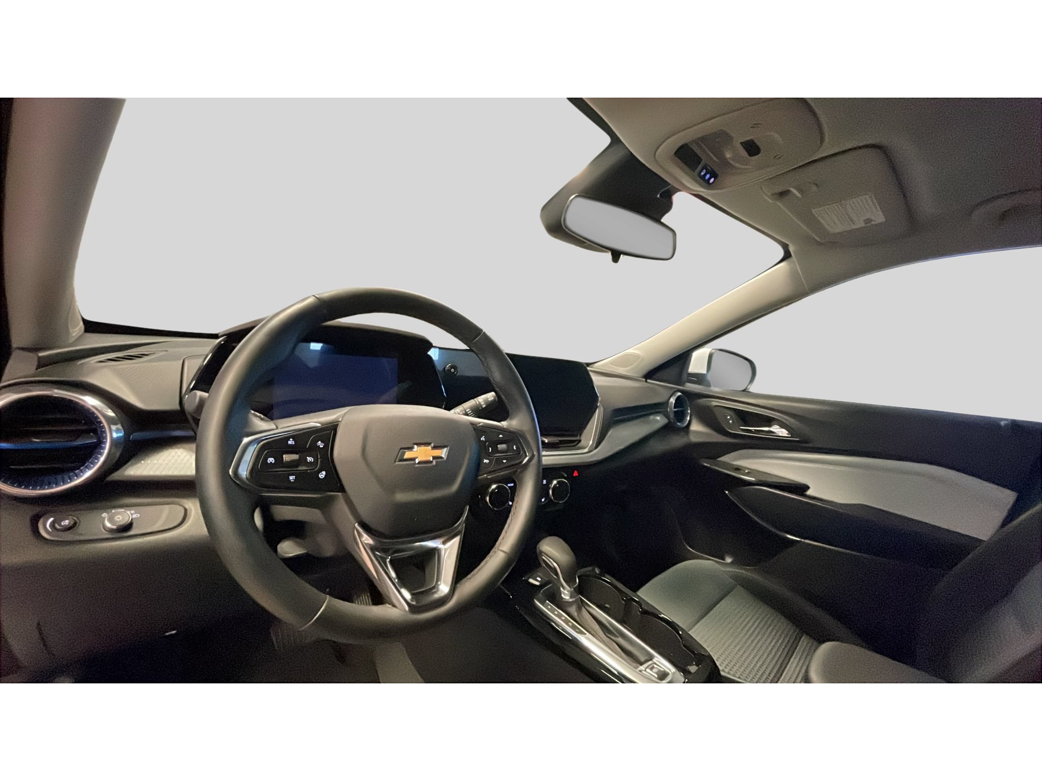 Used 2025 Chevrolet Trax LT w/ Driver Confidence Package FWD image 10