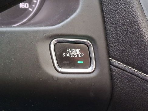 Used 2017 GMC Acadia SLT image 23