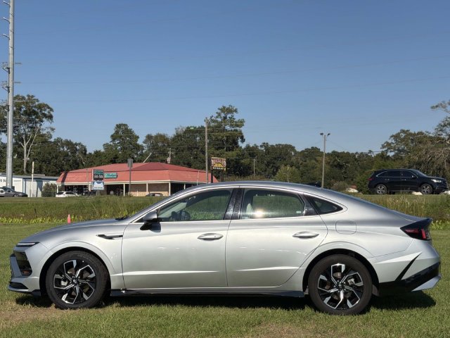 Used 2024 Hyundai Sonata SEL FWD image 11