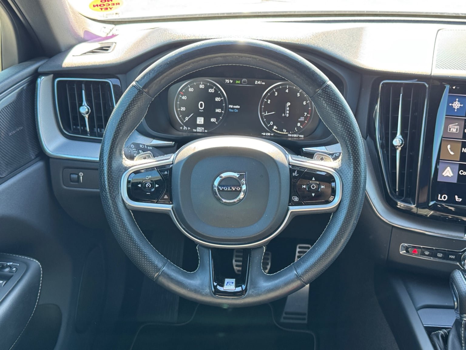 Used 2019 Volvo XC60 T5 R-Design w/ Protection Package Premier FWD image 13