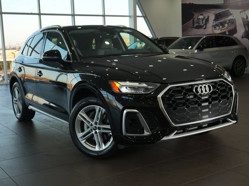 Used 2024 Audi Q5 e Premium Plus image 44