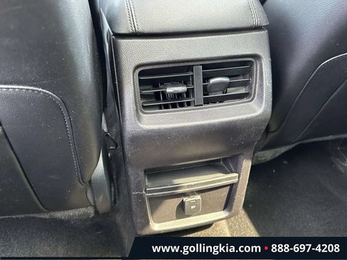 Used 2015 Ford Edge SEL w/ Equipment Group 201A AWD/4WD image 11