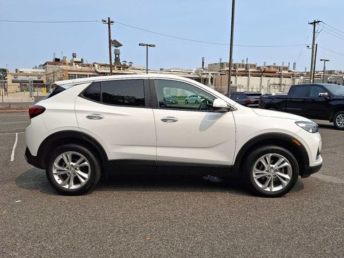 Used 2023 Buick Encore GX Preferred w/ Cold Weather Comfort Package AWD/4WD image 8