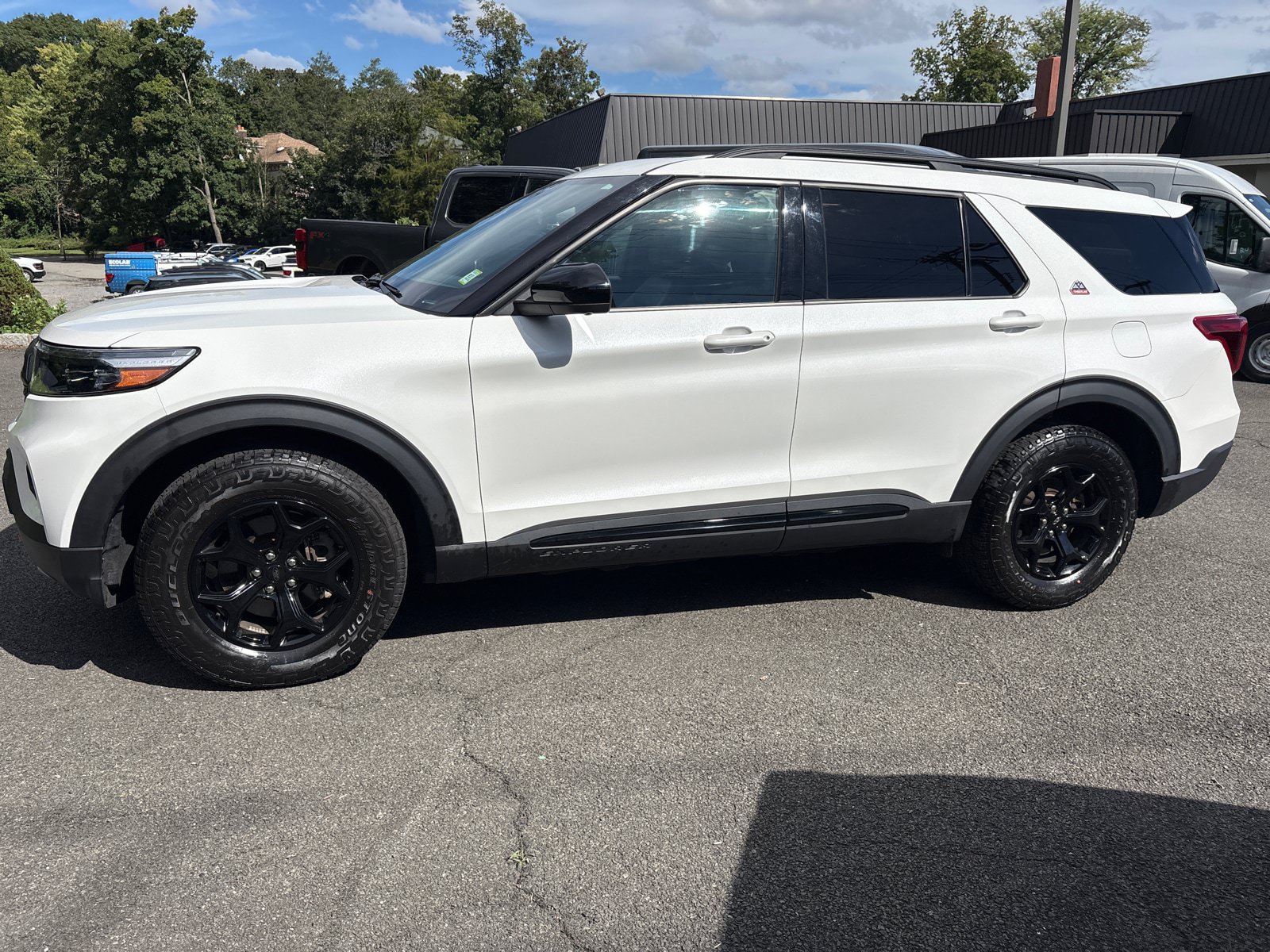 Used 2023 Ford Explorer Timberline w/ Timberline Technology Package AWD/4WD image 4