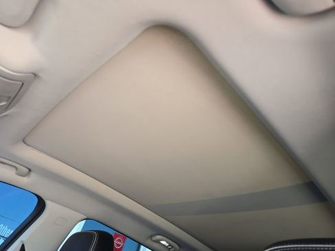 Certified 2019 GMC Terrain Denali w/ Advanced Safety Package FWD image 18