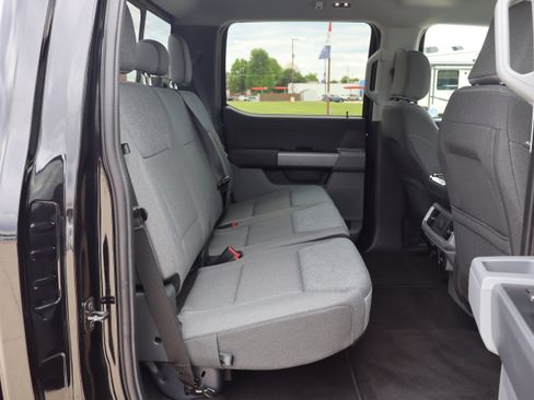 Used 2024 Ford F150 XLT AWD/4WD image 11